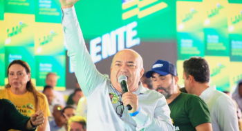 Em Jaraguá, vereadores dos 246 municípios reforçam apoio a Daniel Vilela